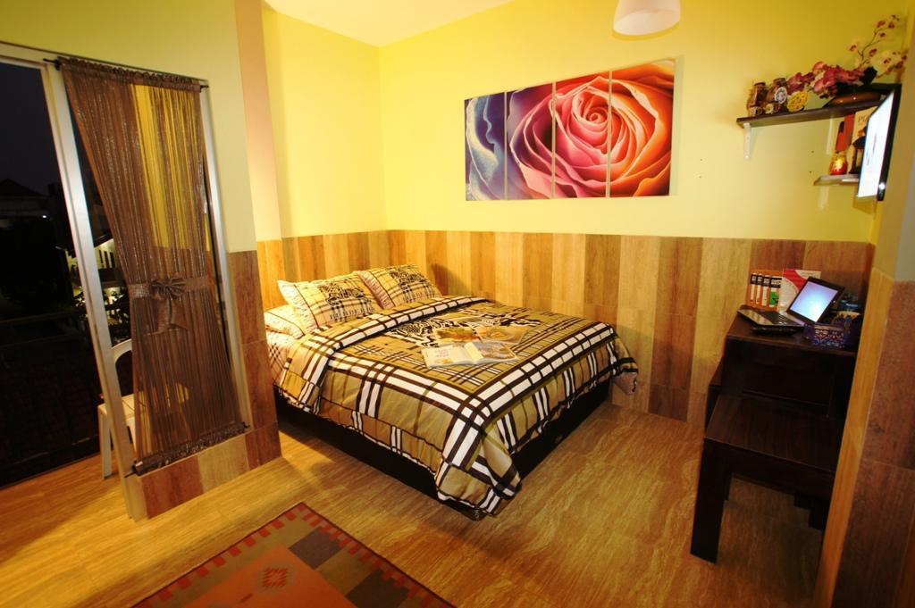 Oasis Studio - Satu Kejayan Room photo